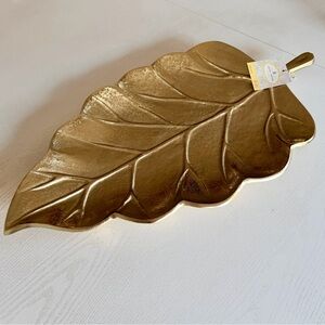 Gold Leaf-Shaped Decorative Tray